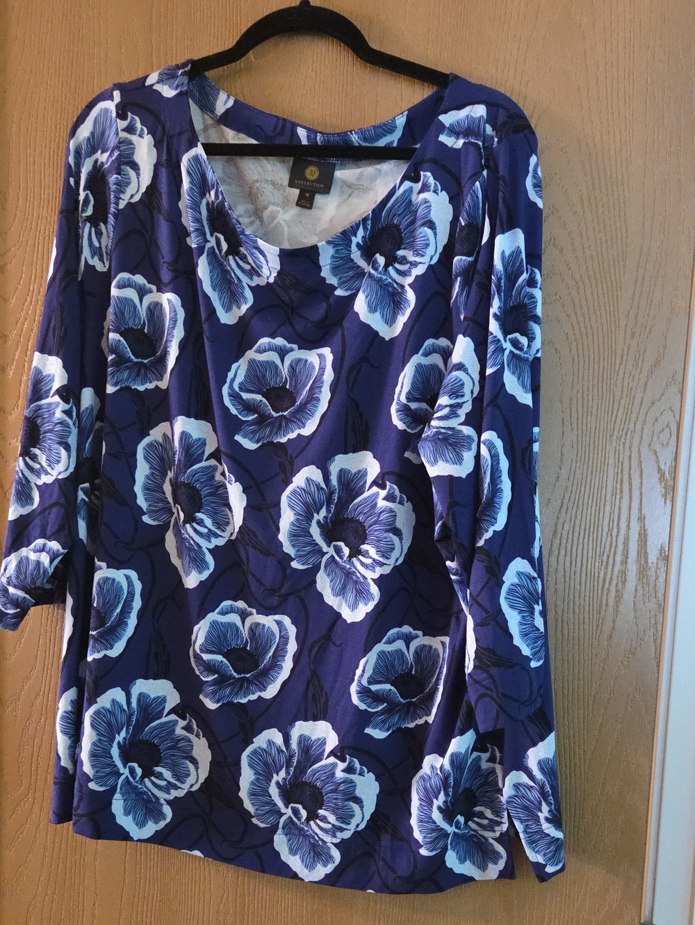 JM Collection Navy Blue Floral Scoop Neck 3/4 Sleeve Top, NWT